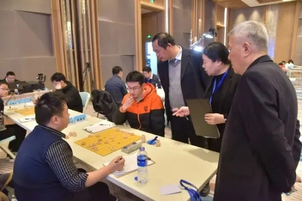 2017威凯象棋比赛轮次棋手们为何越来越年轻化？